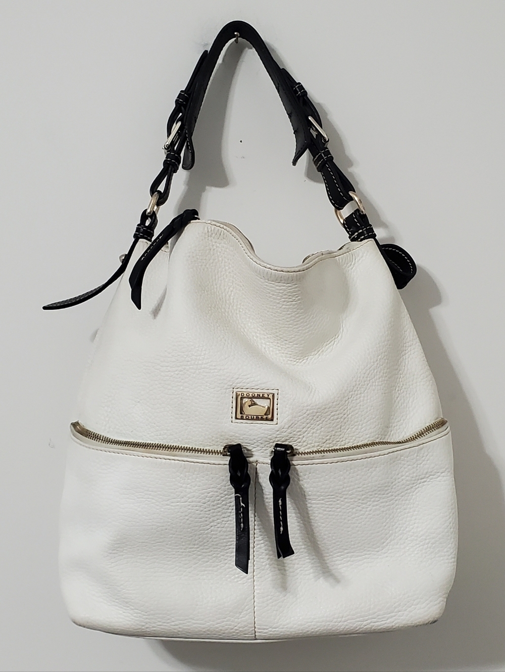 Dooney & Bourke Dillen Large Pocket Sac Hobo Shoulder Bag White Pebble Leather
